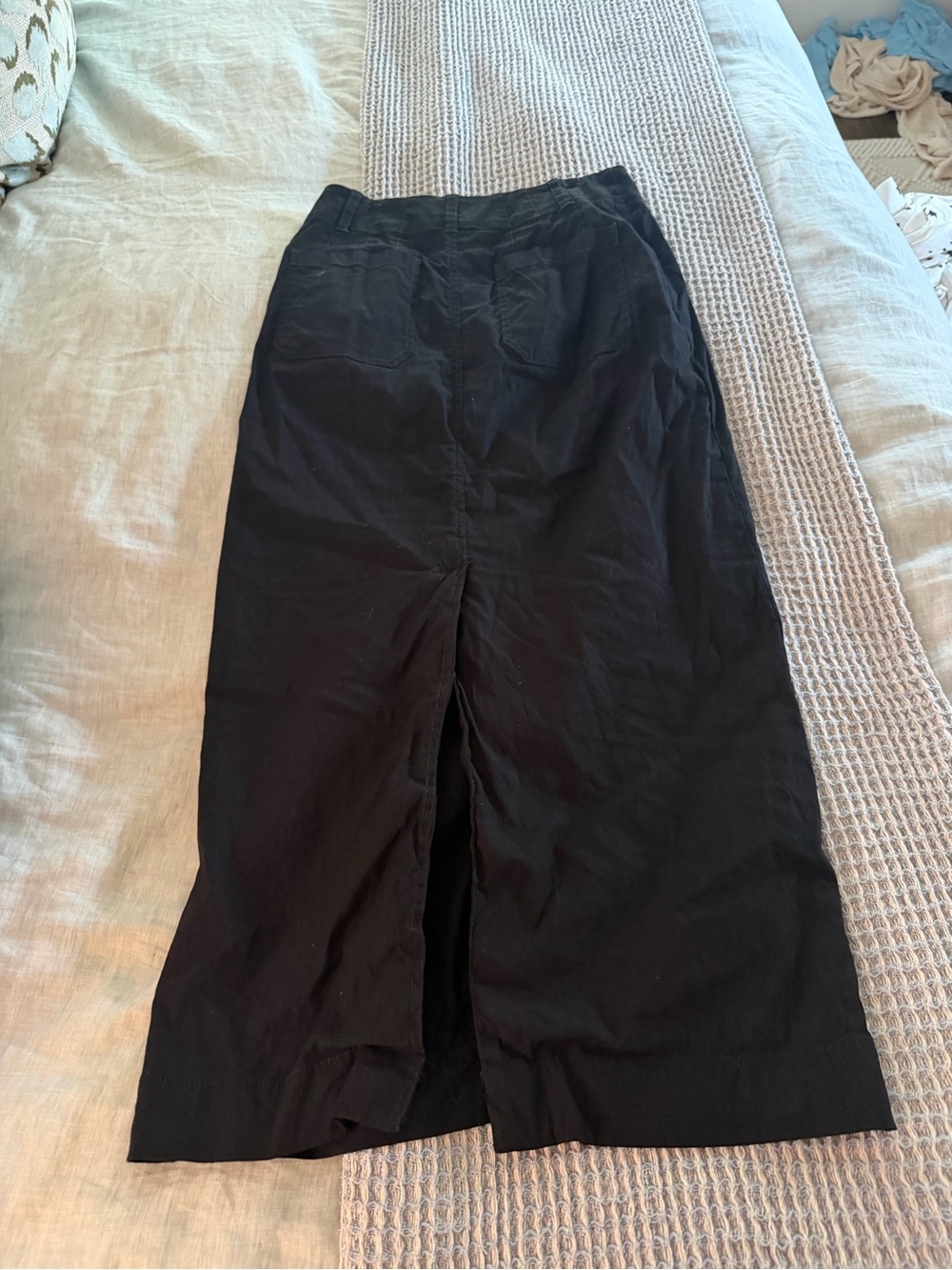 Anthropologie Black Women's Midi Skirt - Classic Straight Fit - Picture 3 of 3